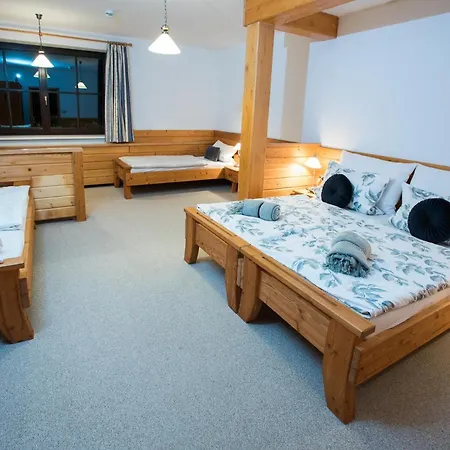 K. Neumannove Bed & Breakfast *