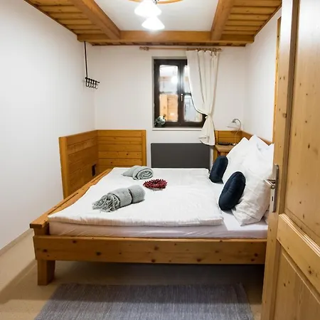 K. Neumannove Bed & Breakfast *