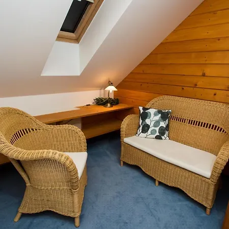 K. Neumannove Bed & Breakfast *